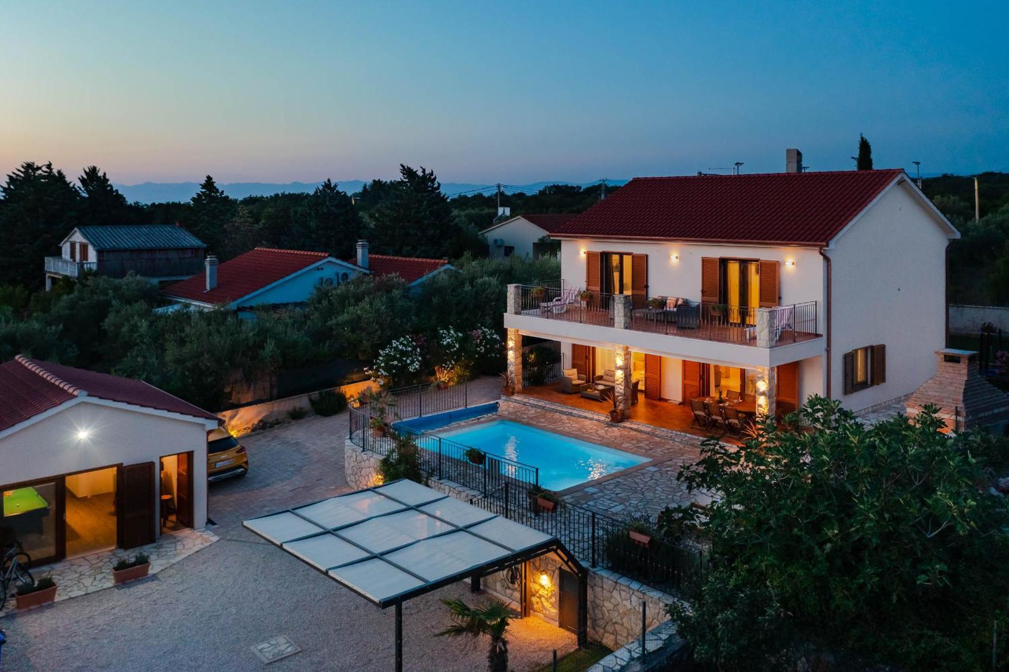 Villa Sara - Perfect Family Holiday Brzac Luaran gambar