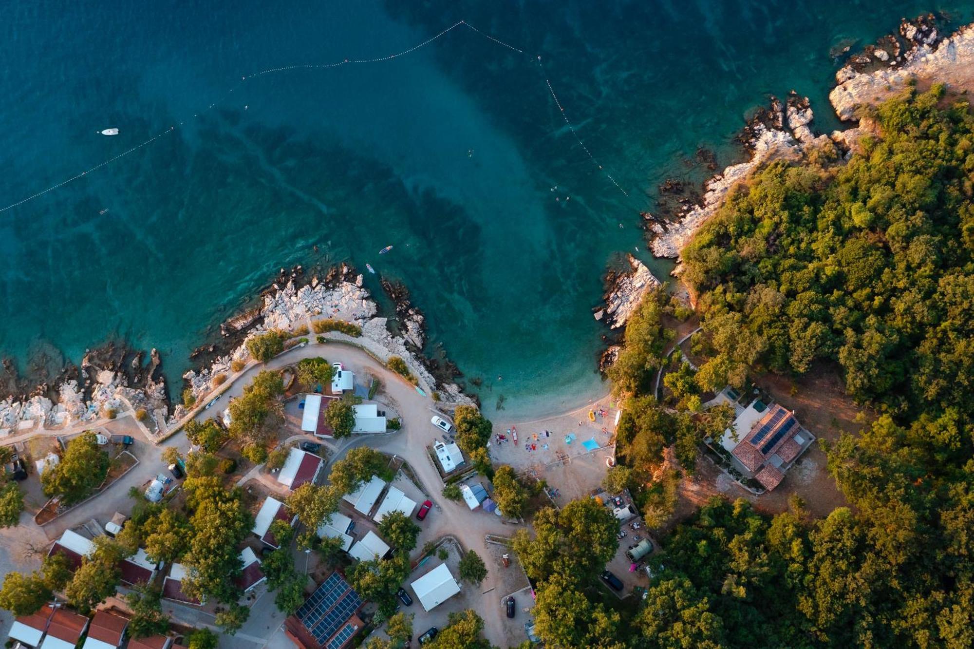 Villa Sara - Perfect Family Holiday Brzac Luaran gambar
