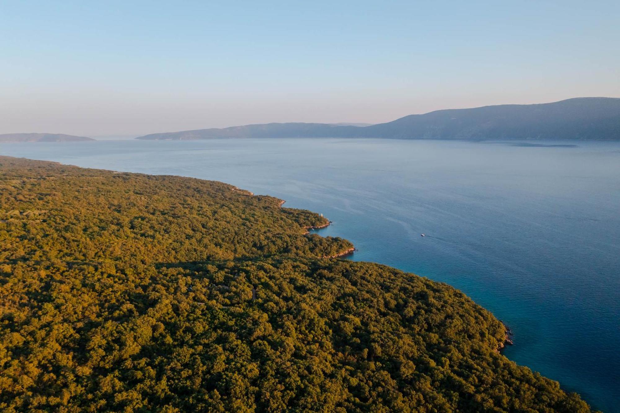 Villa Sara - Perfect Family Holiday Brzac Luaran gambar