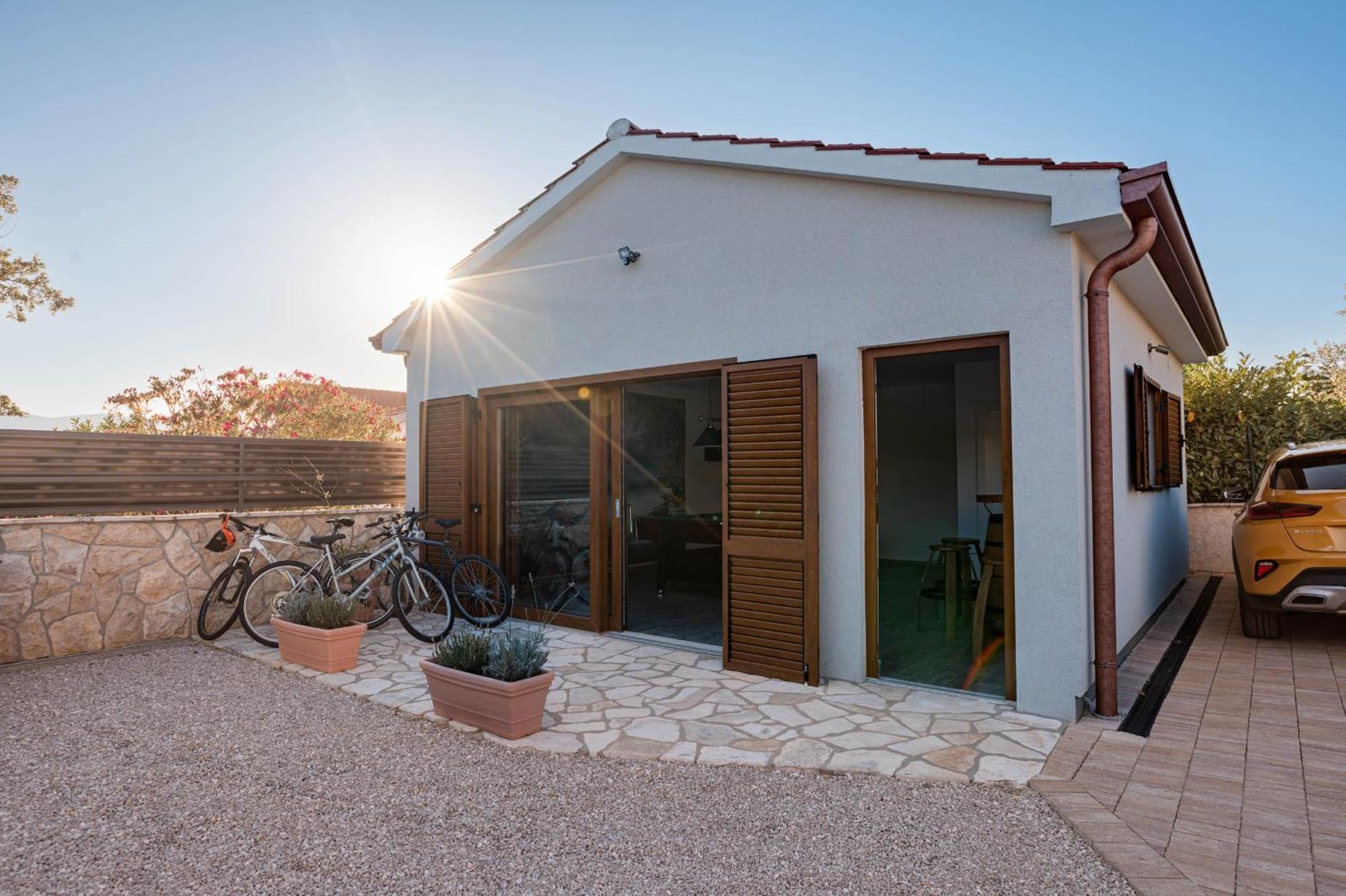 Villa Sara - Perfect Family Holiday Brzac Luaran gambar